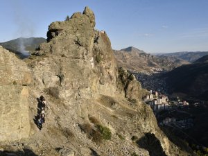 Canca Kalesi’nin Surları Ortaya Çıkarılıyor