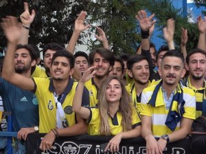 Fenerbahçe, Denizli’de