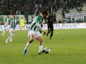 İlk Yarıda Tek Gol Var