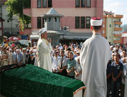 Güneysu Tarakçı'yı uğurladı