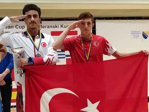 Vanlı Halterci Bosna Hersek’ten Madalyayla Döndü