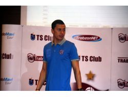 Trabzonspor'un İlkbahar Ve Yaz Sezonu Ürünleri Tanıtıldı