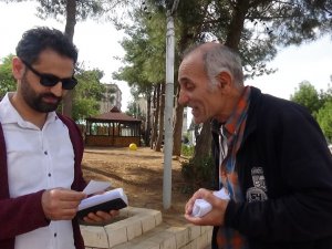 Oğlunun Youtube Kanalını Tanıtmak İçin Türkiye’yi Geziyor