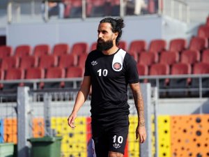 Erkan Zengin: "Ben Burada Teknik Ekibe Yardımcı Oluyorum"