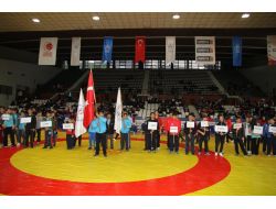Bursa'da Güreş Heyecanı