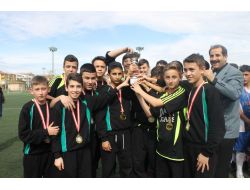Futbolda Şampiyonlar Belli Oldu