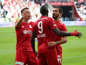 Süper Lig: Dg Sivasspor: 2 - Antalyaspor: 1 (Maç Sonucu)
