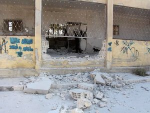 Esad Rejimi İdlib’e Saldırdı: 1 Çocuk Öldü