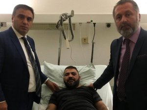 Alman Polisi Öldüresiye Darp Ettikleri Türkü Sokağa Bıraktı