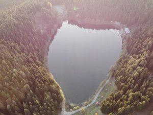 Fotoğraf Tutkunları Sonbaharda Sakin Şehir Şavşat’a Akın Ediyor