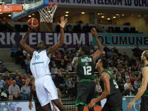 Türk Telekom Zorlu Maçtan Galibiyetle Çıktı: 85-70