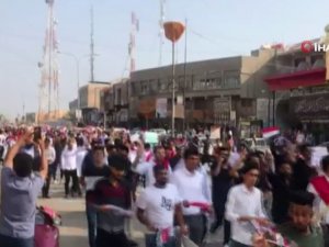Irak’ta Öğrenciler Hükümetin Çağrısına Rağmen Sokaklarda