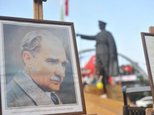 Biriktirdiği Atatürk Fotoğrafları İle Sergi Açtı