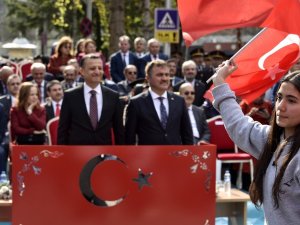 Gümüşhane’de Cumhuriyet Bayramı Kutlanıyor