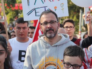 Bakan Kasapoğlu: "Engelli Sporcularımız Ve Engelli Arkadaşlarımız Bizler İçin Çok Değerli"