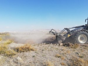 Kapadokya’da 5 Bin Yıllık Höyük Definecilerin Hedefi Haline Geldi