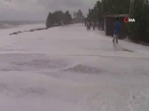 Sri Lanka’da Şiddetli Yağış Ve Fırtına: 1 Ölü