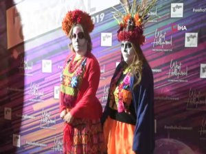 Hollywood’da Cadılar Bayramı Kutlaması