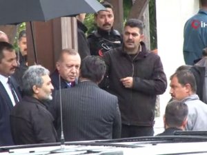 Cumhurbaşkanı Erdoğan Cuma Namazını Kerem Aydınlar Camii’nde Kıldı