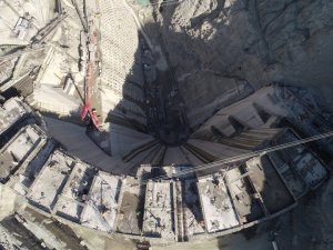 Yusufeli Barajında 14 Aylık Çalışma Rekoru Getirdi