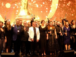 Altın Portakal Film Festivali’nde ’Bozkır’a 10 Ödül