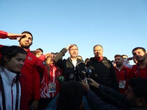 Bakan Kasapoğlu: “Spor Toplumu Olma Yolunda Geleceğe Yürüyoruz”