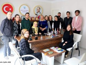 Mamografi Çekildiler, Altın Kazandılar.