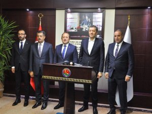 Milli Eğitim Bakanı Selçuk, Eğitim Değerlendirmesi İçin Şırnak’a Geldi