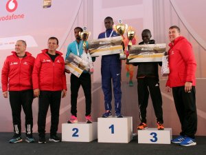 Vodafone İstanbul Maratonu’nda Kazananlar Ödüllerini Aldı