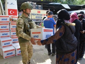 Rasulayn Ve Tel Abyad’da Sivillere Yardım