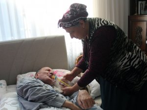 Fedakar Eşten İnsanlık Dersi