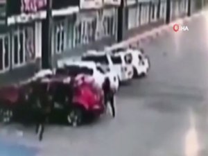 El Chapo’nun Oğlunu Yakalayan Polis 155 Kuşunla Öldürüldü