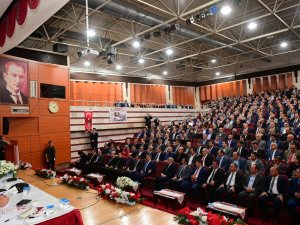 Vali İsmail Ustaoğlu, Okul Müdürleriyle Buluştu, Tavsiyelerde Bulundu