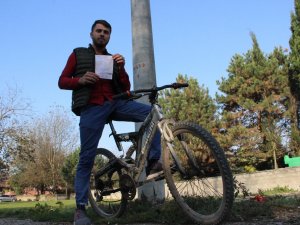İlk Trafik Cezasını Bisikletiyle Yedi