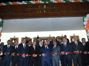 Deprem Eğitim Simülasyon Merkezi-bilim Atölyesi’ni Açtı