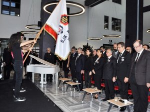 Çebi, 9’u 5 Geçe Kabataş’ta Saygı Duruşunda Bulundu