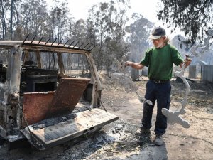 Avustralya Yangınlarla Mücadele Ediyor