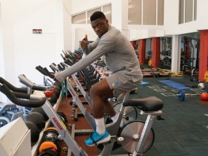 Trabzonspor’da Ekuban Antrenmanlara Başladı