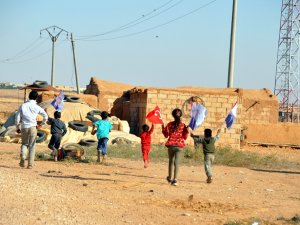 Tel Abyad’da Çocukların Erdoğan Sevgisi