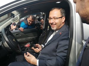 Bakan Kasapoğlu Isparta’da Off-road Aracına Bindi