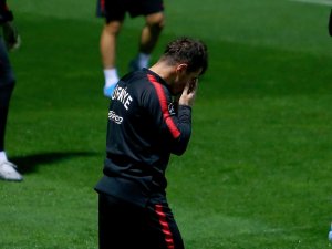 Milli Takım’da Emre Belözoğlu Sevinci
