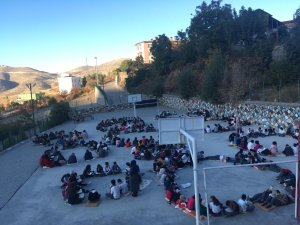 Öğrencilerinden Bakan Selçuk’a Çağrı