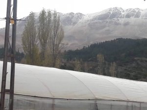 Kaş’ta Yılın İlk Kar Yağışı
