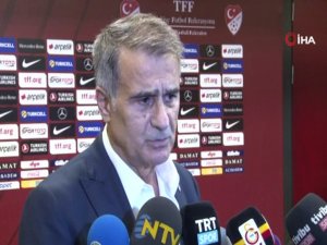 Şenol Güneş: “İnşallah Avrupa Şampiyonası’nda İyi Bir Sonuç Alıp, Gelecek Olan Neslin Önünü Açarlar”