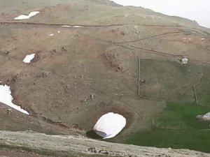 Gümüşhane Valiliği Dipsiz Göl’deki Define Kazısı İle İlgili Soruşturma Başlattı