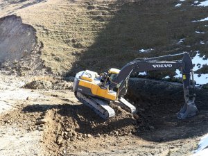 12 Bin Yıllık Buzul Göl Olduğu İddia Edilmişti; Su Birikintisi Çıktı