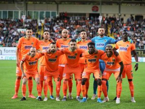 Süper Lig’de Zirve 3 Kez El Değiştirdi