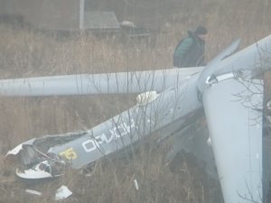 Rusya’da Apartmanın Yanına İha Düştü