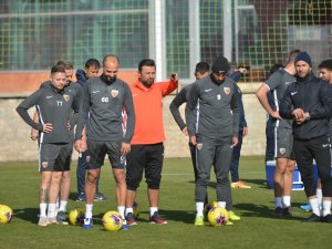 Kayserispor’da, Sivasspor Mesaisi Sürüyor