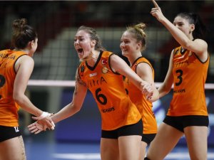 2020 Cev Şampiyonlar Ligi: Eczacıbaşı Vitra: 3 - Fenerbahçe Opet: 2